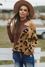 Load image into Gallery viewer, Leopard  Block Turtleneck Sweater
